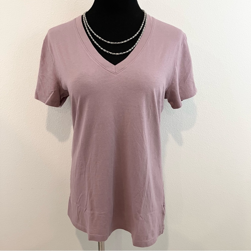 V-Neck Short Sleeve Tee